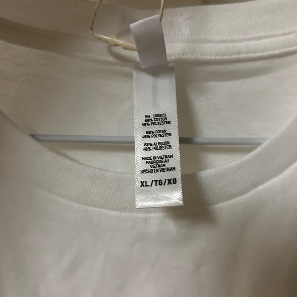 SKIMS T Shirt - Picture 3 of 7